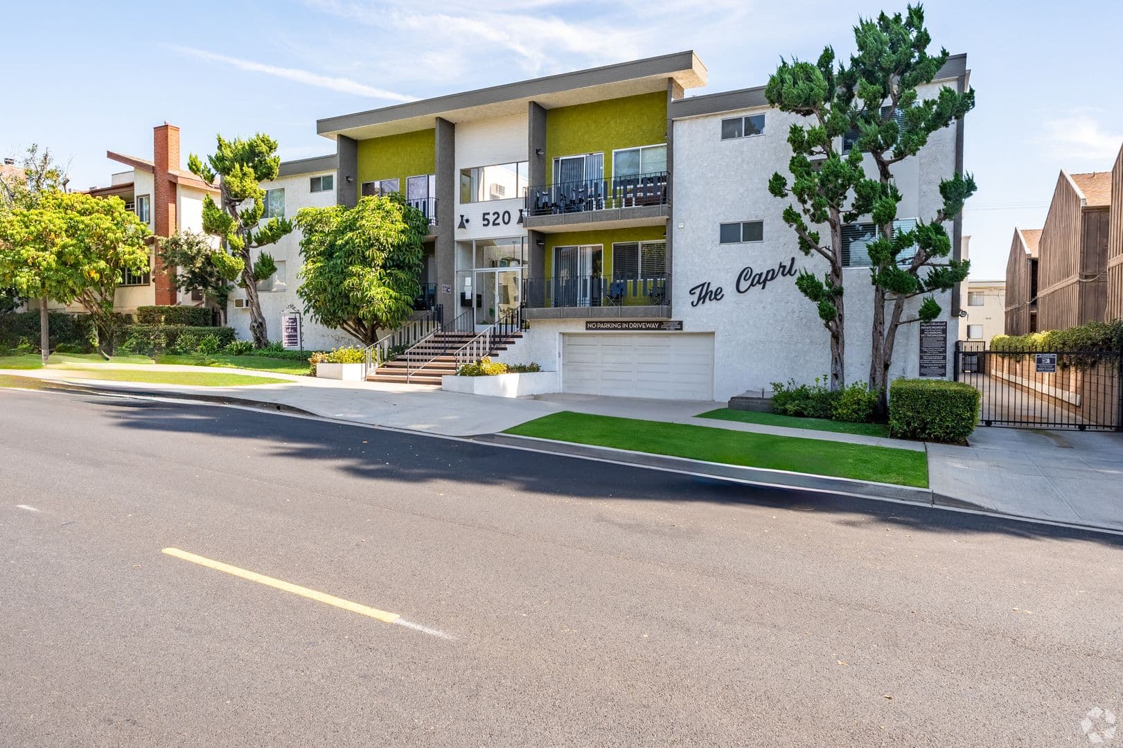 Burbank Apartment: 520 E Magnolia Blvd