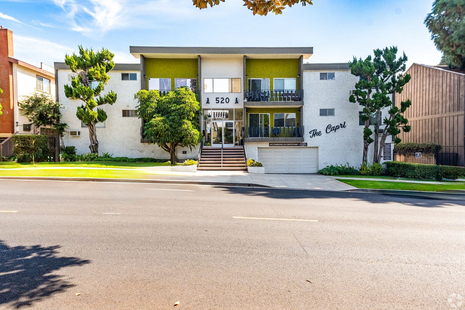 Burbank Apartment: 520 E Magnolia Blvd