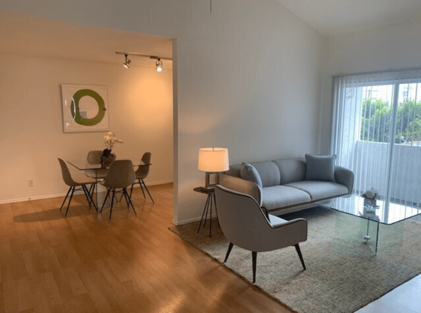 North Hollywood Apartment: 10930 Otsego St.
