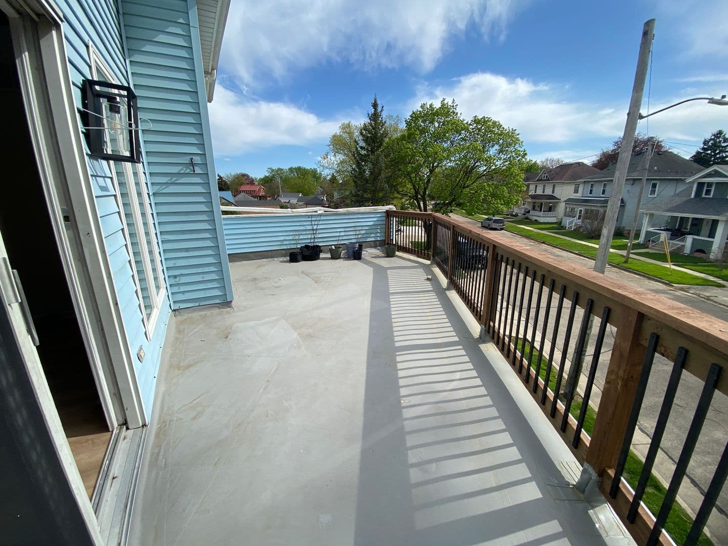 Burlington Apartment: 201 S. Pine St.