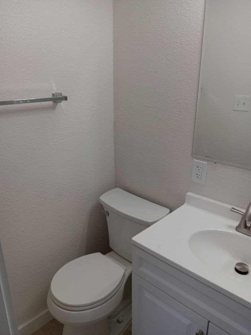 Dallas Apartment: 4821 Gaston