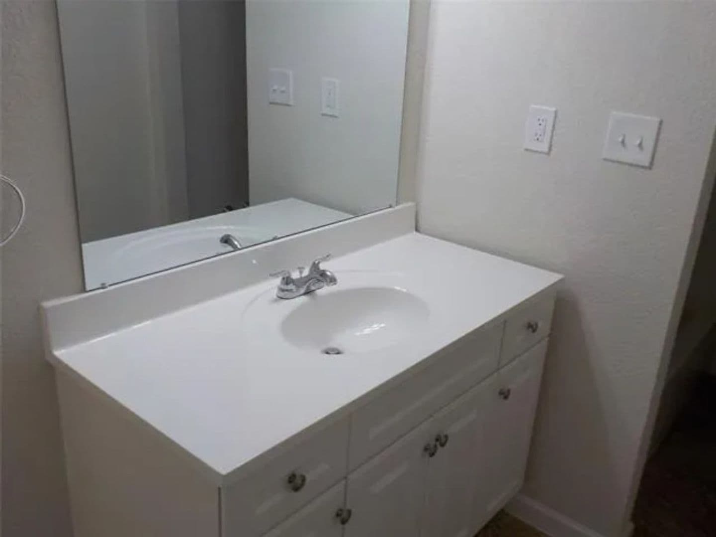 Dallas Apartment: 7152 Fair Oaks Ave