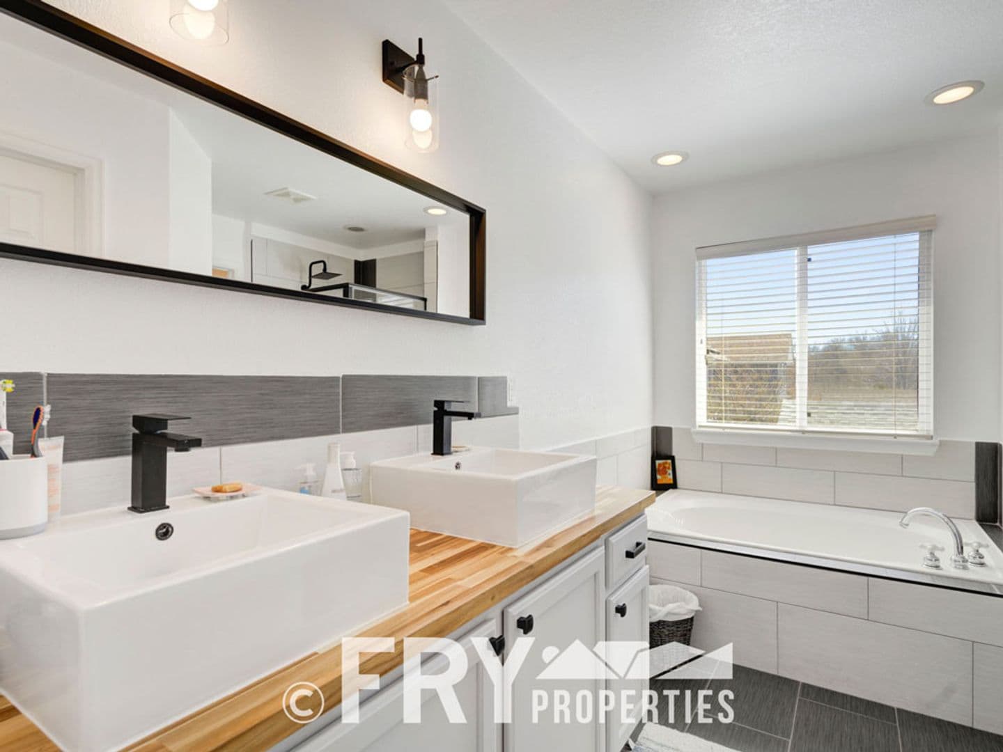 Denver House: 7918 E Vassar Dr.