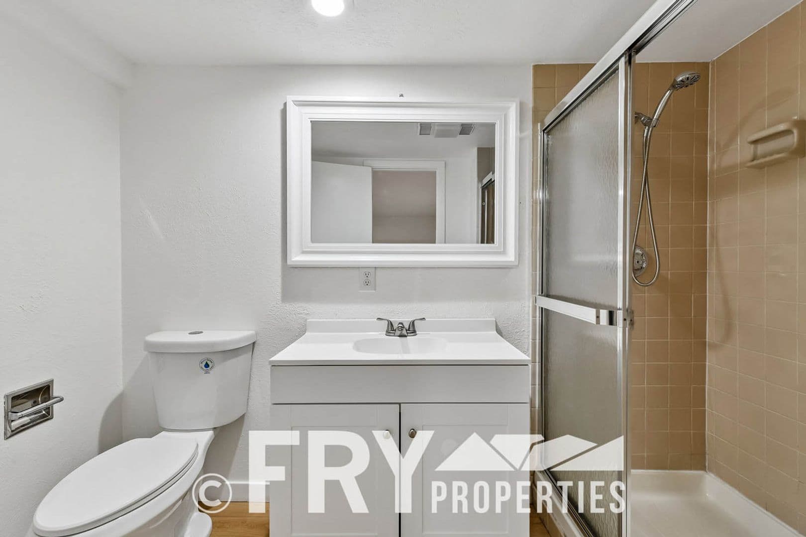Aurora House: 14313 E Warren Place