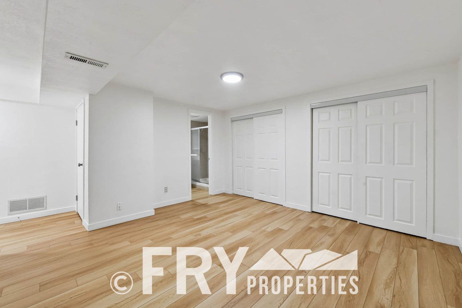 Aurora House: 14313 E Warren Place