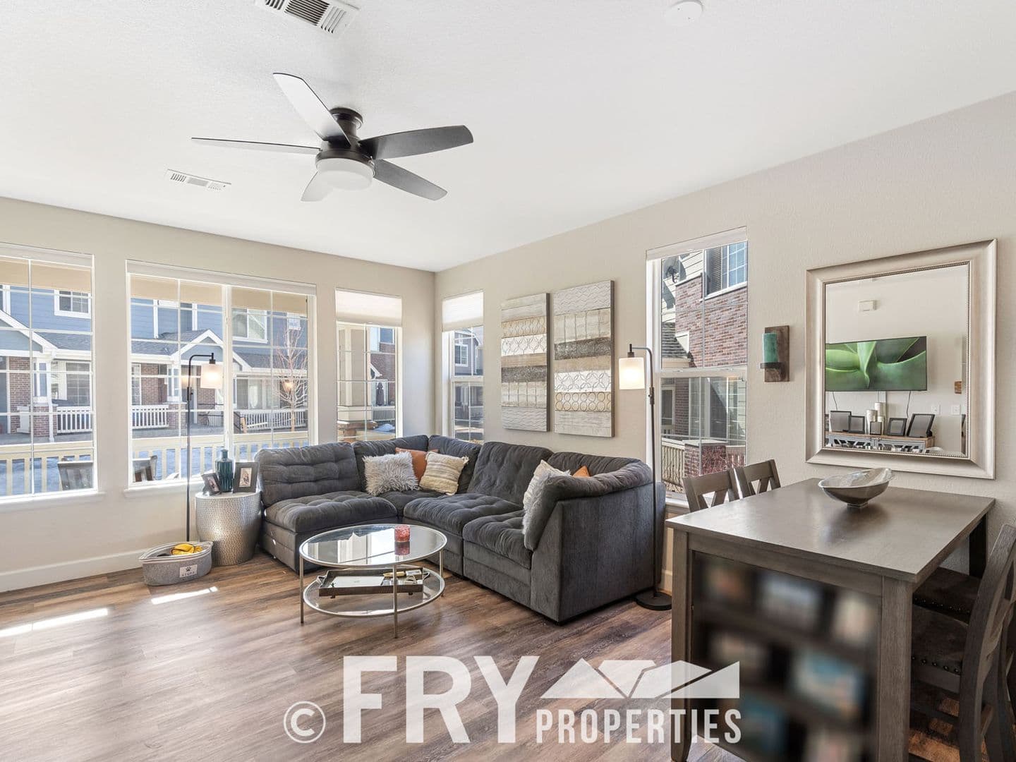 Aurora House: 16108 E Geddes Dr