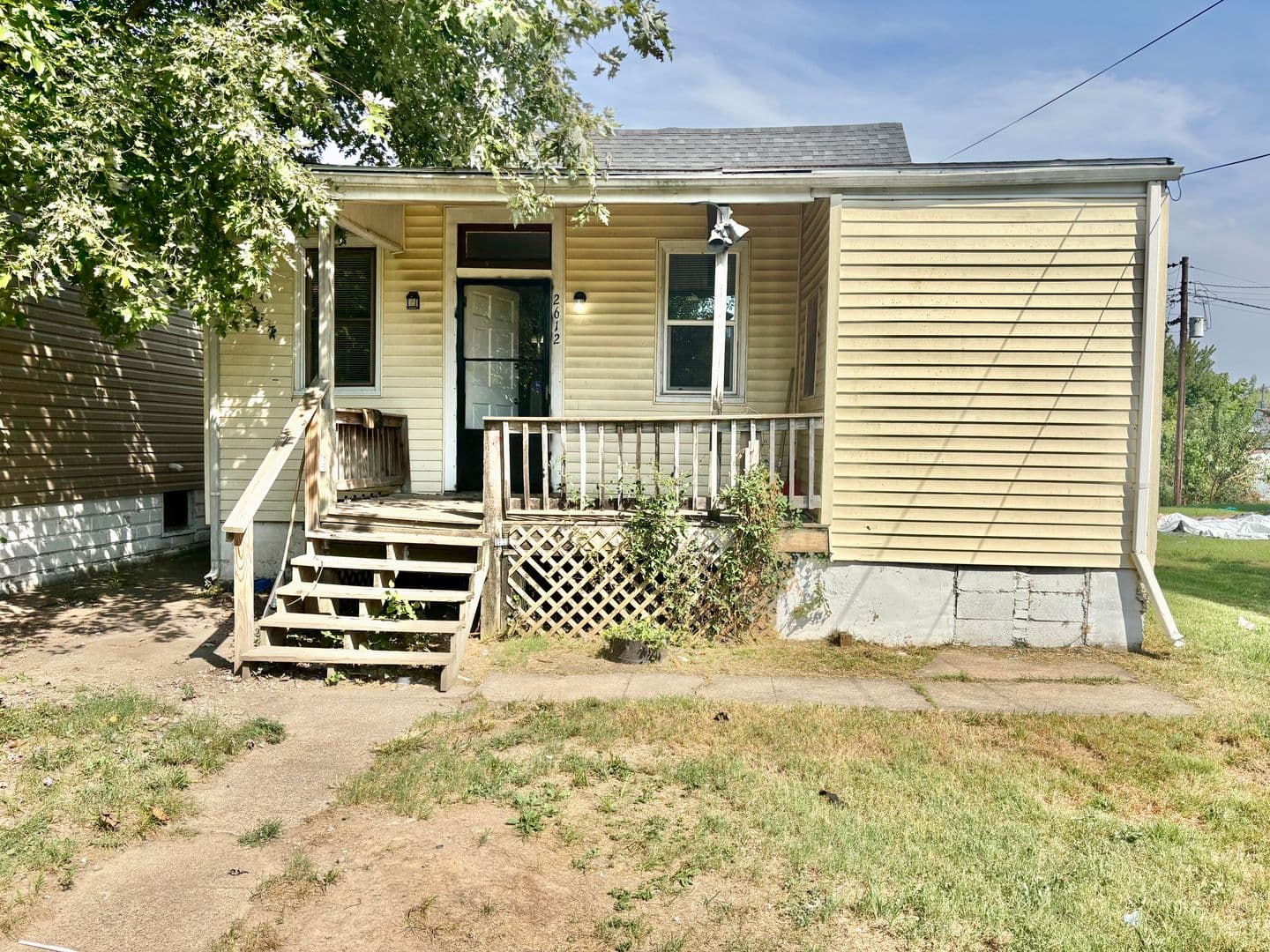 Louisville House: 2612 Hale Ave