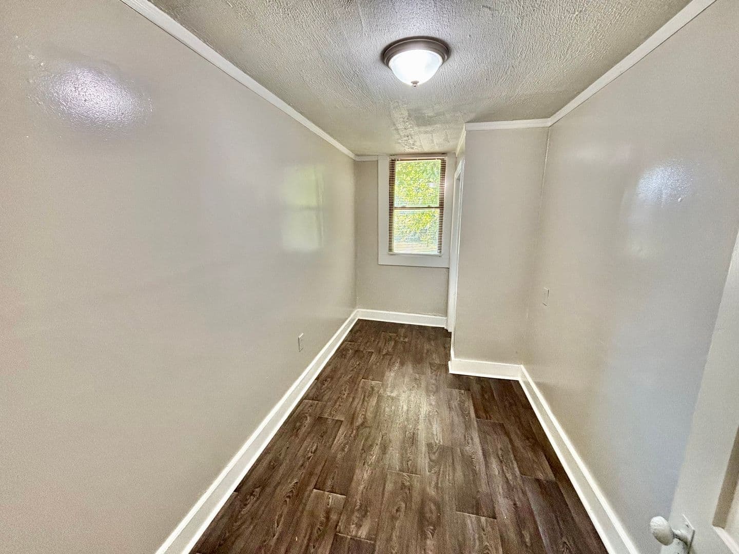 Louisville House: 2612 Hale Ave