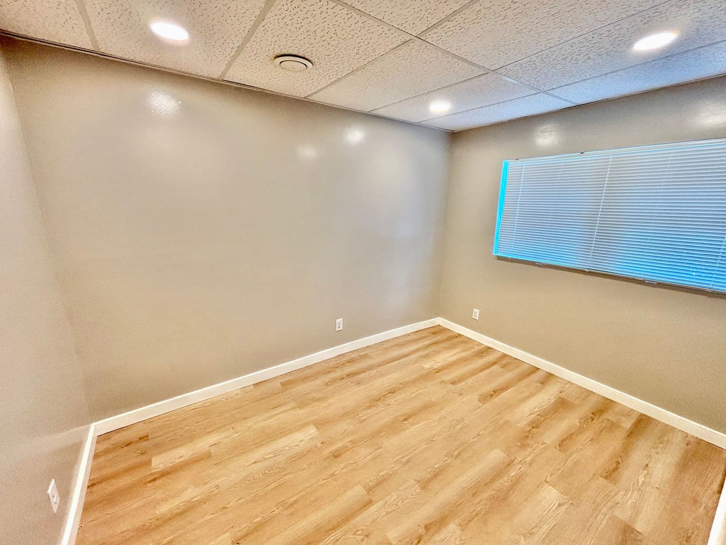 Louisville Apartment: 700 M St