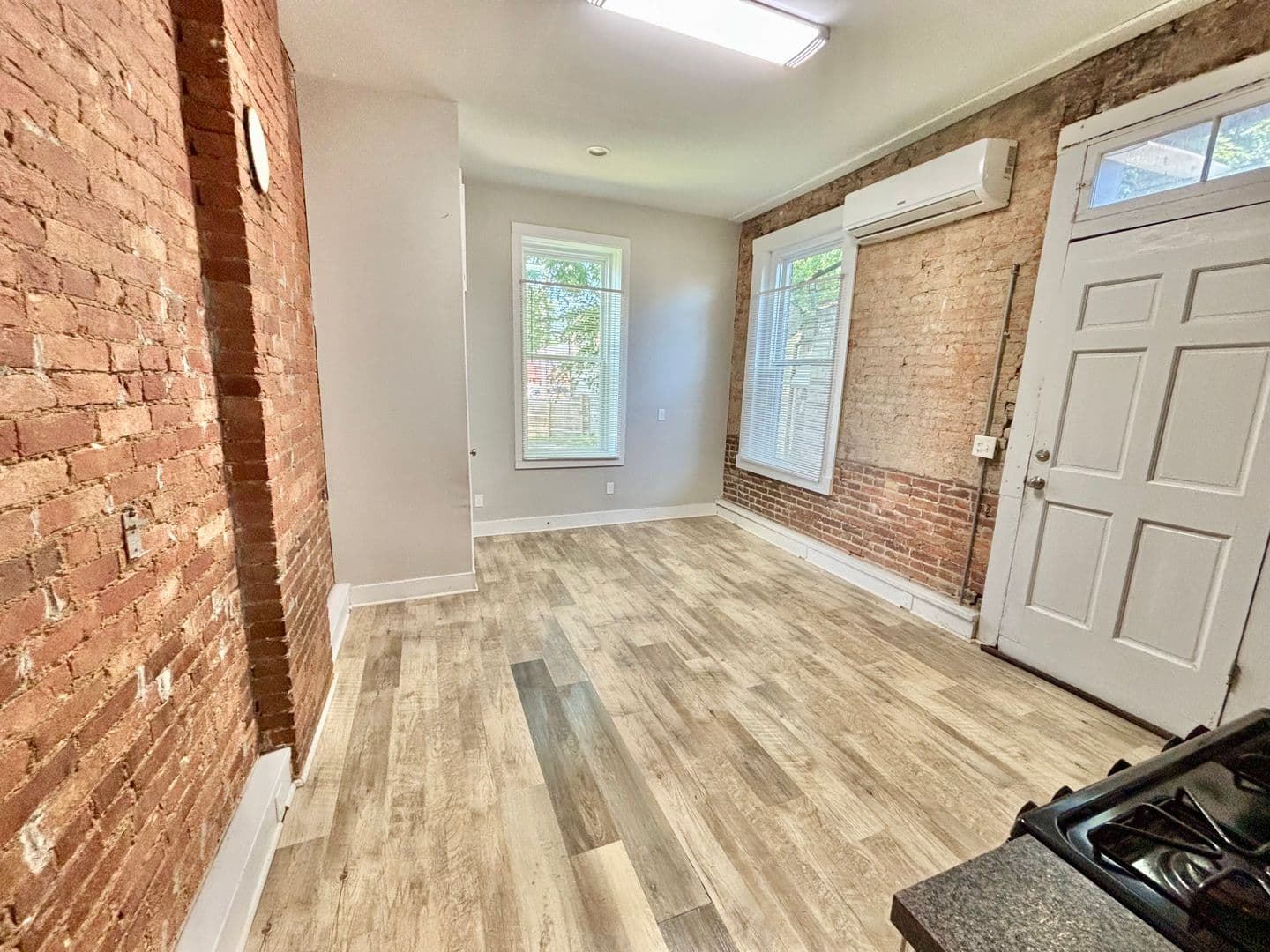 Louisville Apartment: 524 N 26th Street - Unit 1
