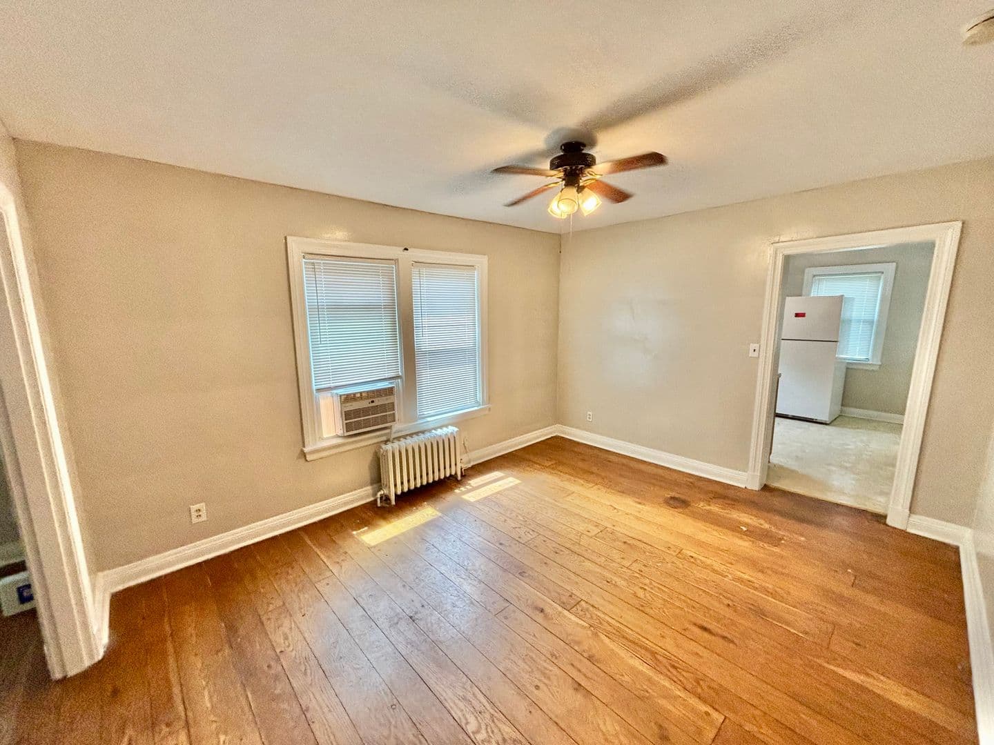 Louisville Apartment: 4306 Southern Pkwy
