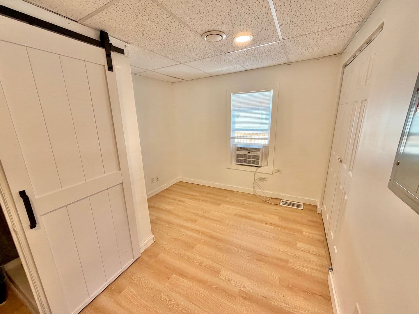 Louisville Apartment: 2802 Rodman St