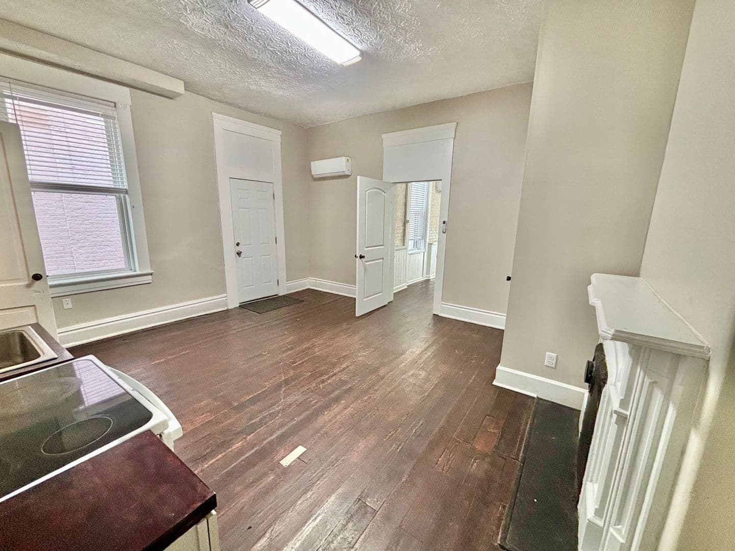 Louisville Apartment: 522 N 26th Street - Unit 1