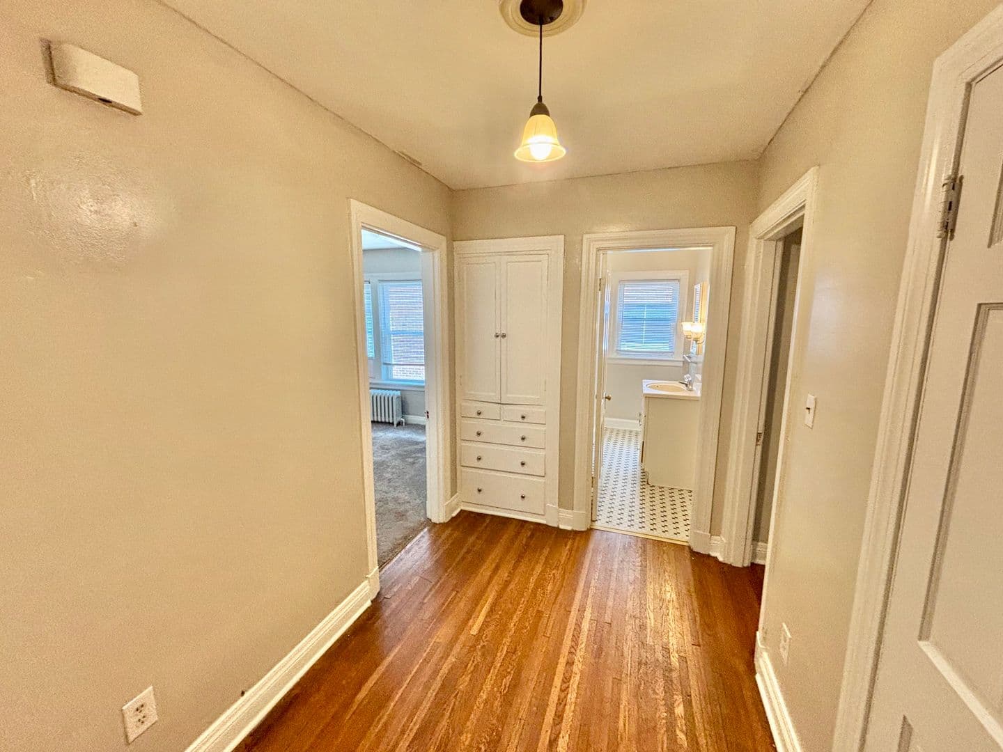 Louisville Apartment: 4306 Southern Pkwy