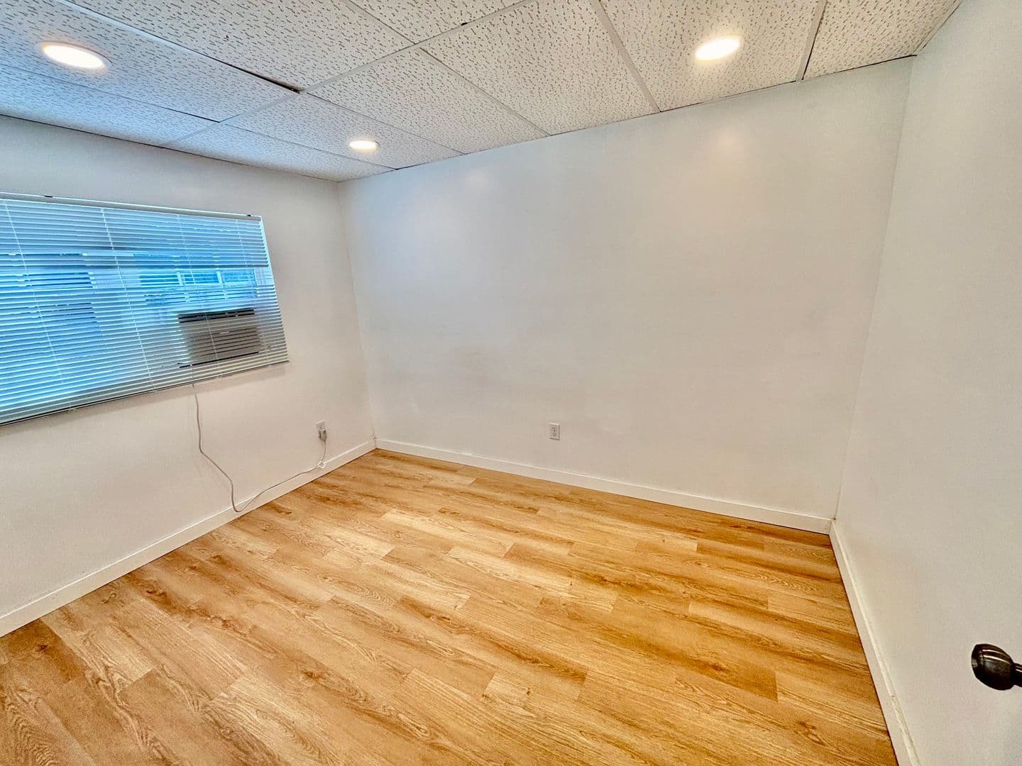 Louisville Apartment: 700 M St