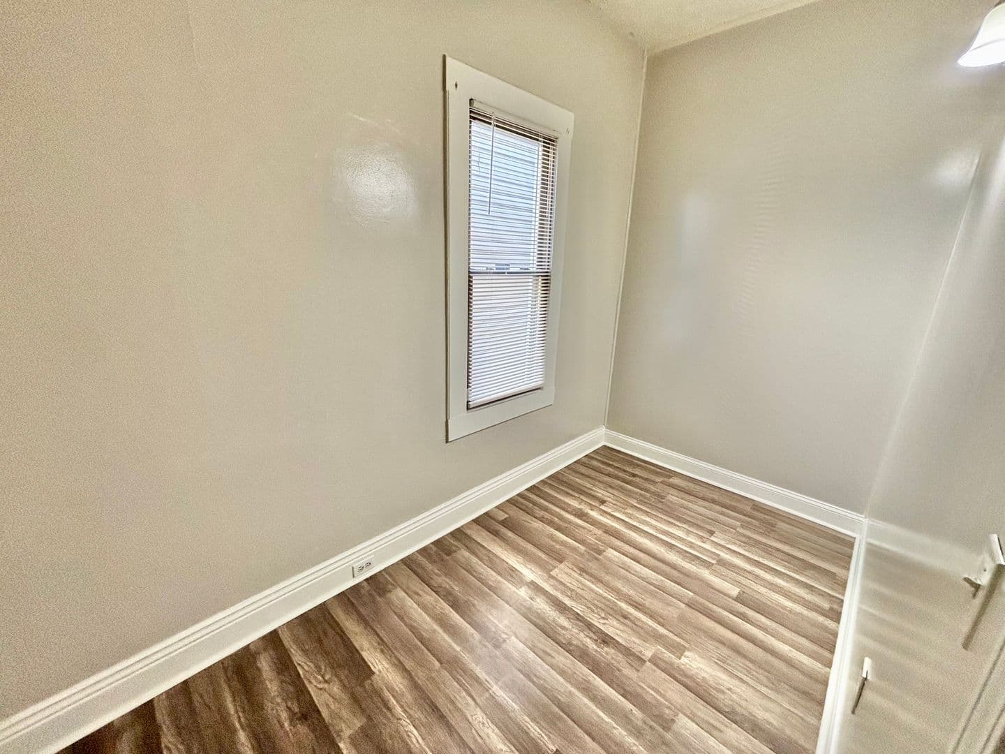 Louisville House: 2612 Hale Ave