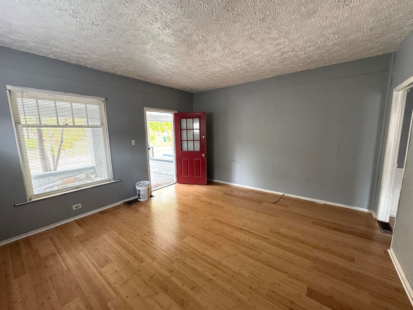 Indianapolis Apartment: 1515-1517 E Michigan Street