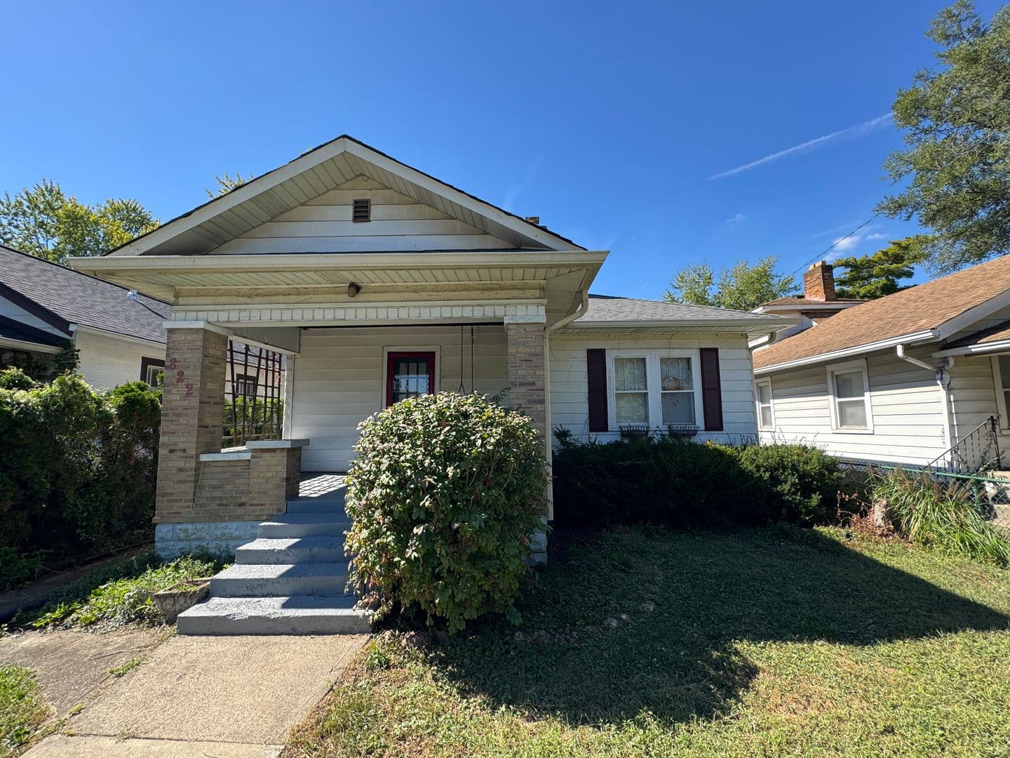 Indianapolis House: 822 N Chester Ave