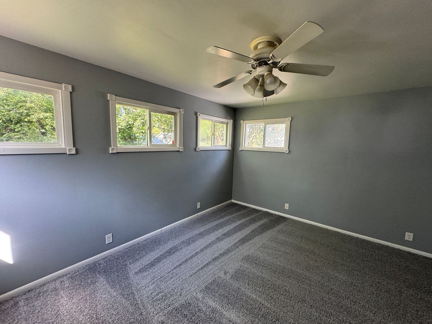 Indianapolis House: 1952 Wallace Ave