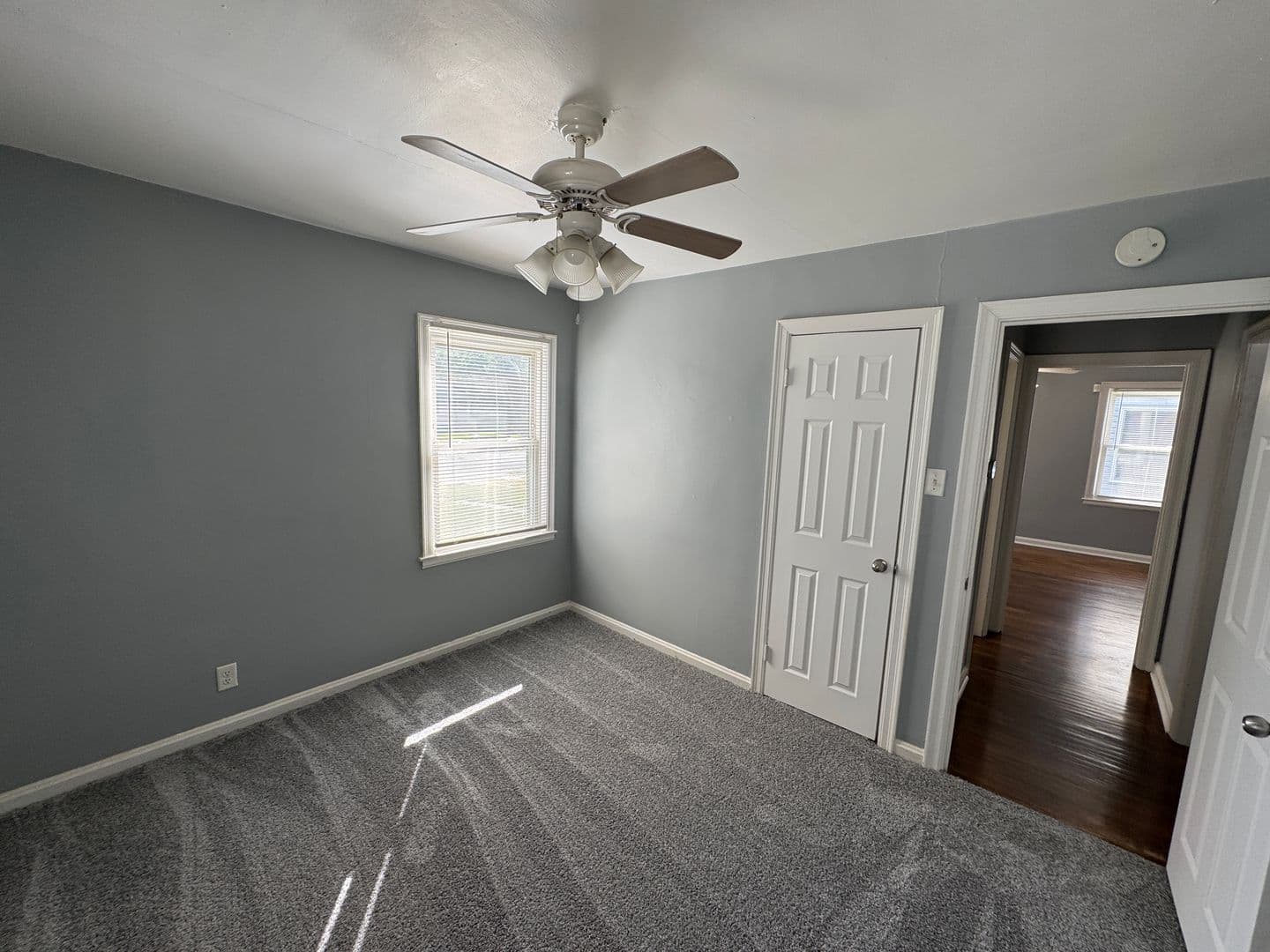 Indianapolis House: 1952 Wallace Ave