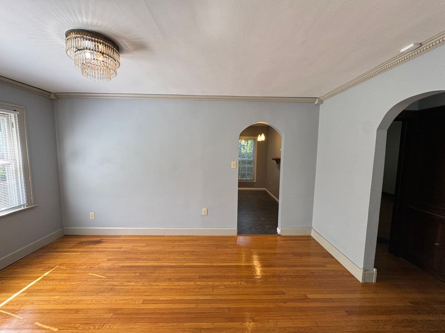 Indianapolis House: 822 N Chester Ave