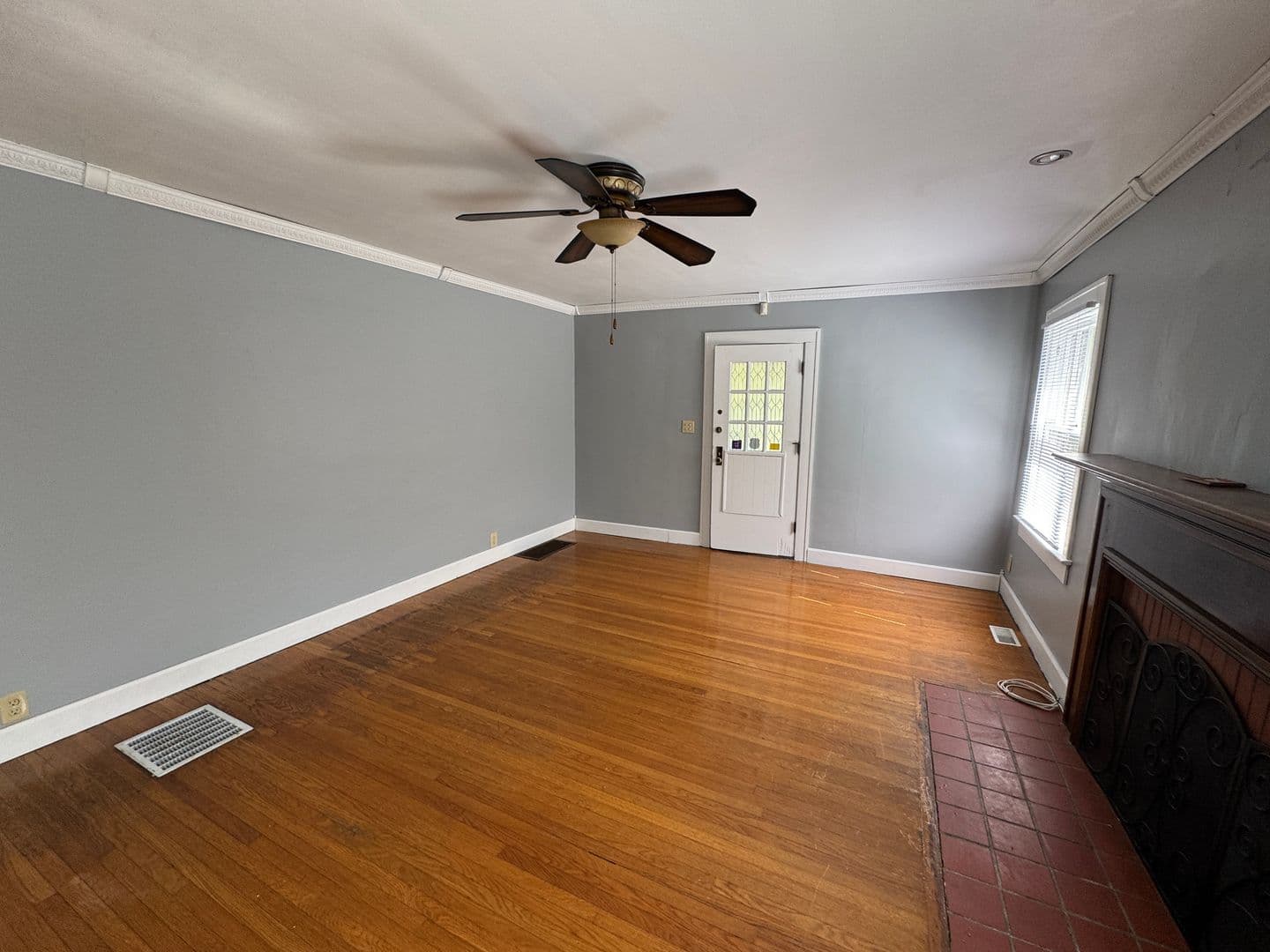 Indianapolis House: 822 N Chester Ave