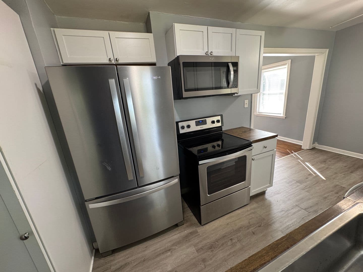 Indianapolis House: 1952 Wallace Ave