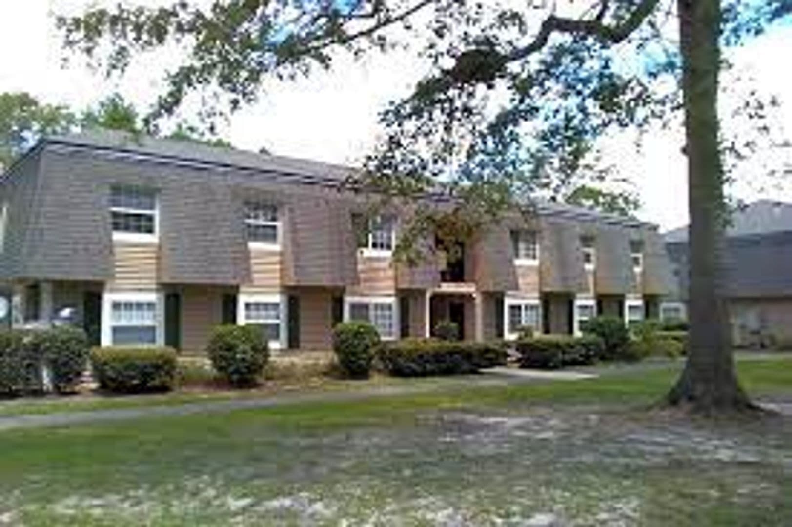 WALTERBORO Apartment: 831 SNIDERS HWY