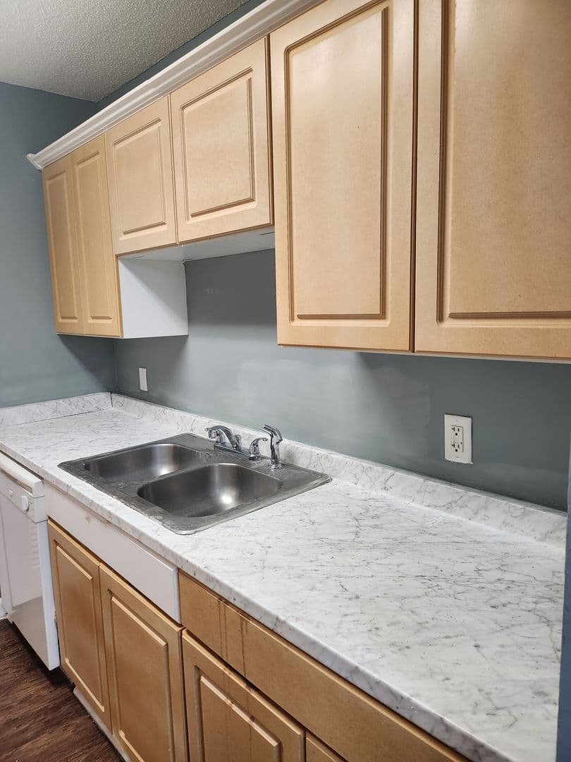 WALTERBORO Apartment: 831 SNIDERS HWY