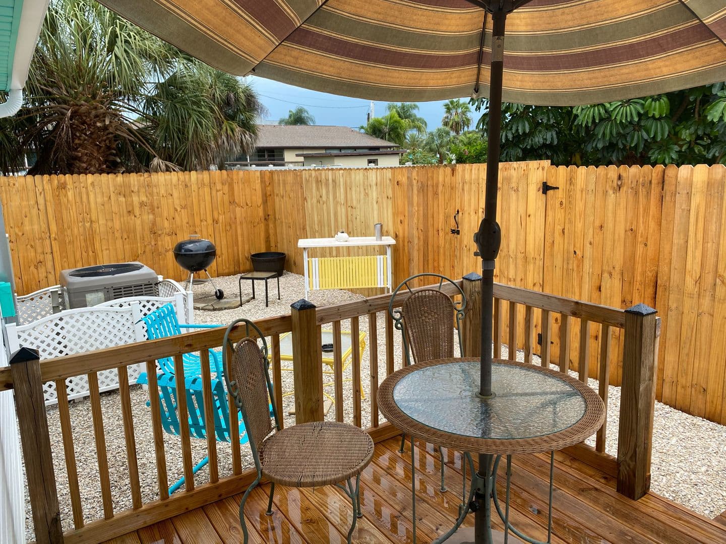 Nokomis House: 908 Albee Rd - Nokomis Beachy Bungalow