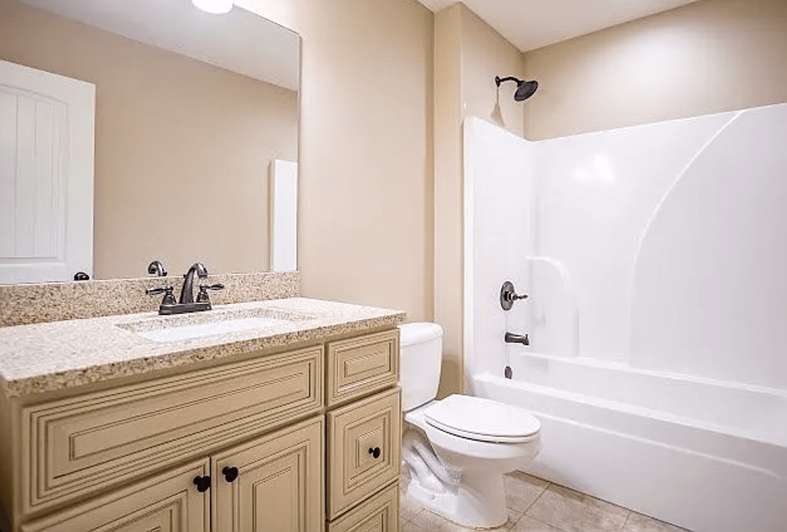 Oxford House: 606 Crooked Lake