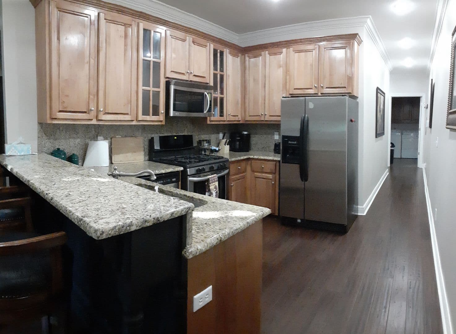 Oxford House: 1524 East Jackson Ave
