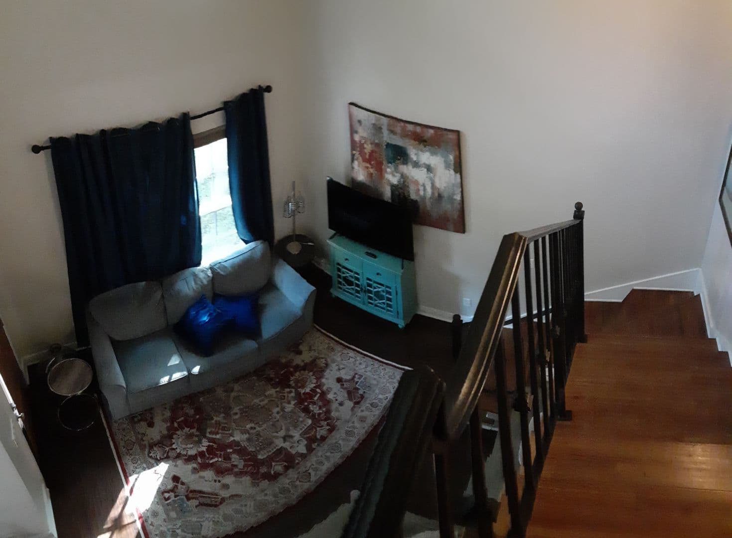 Oxford House: 1524 East Jackson Ave