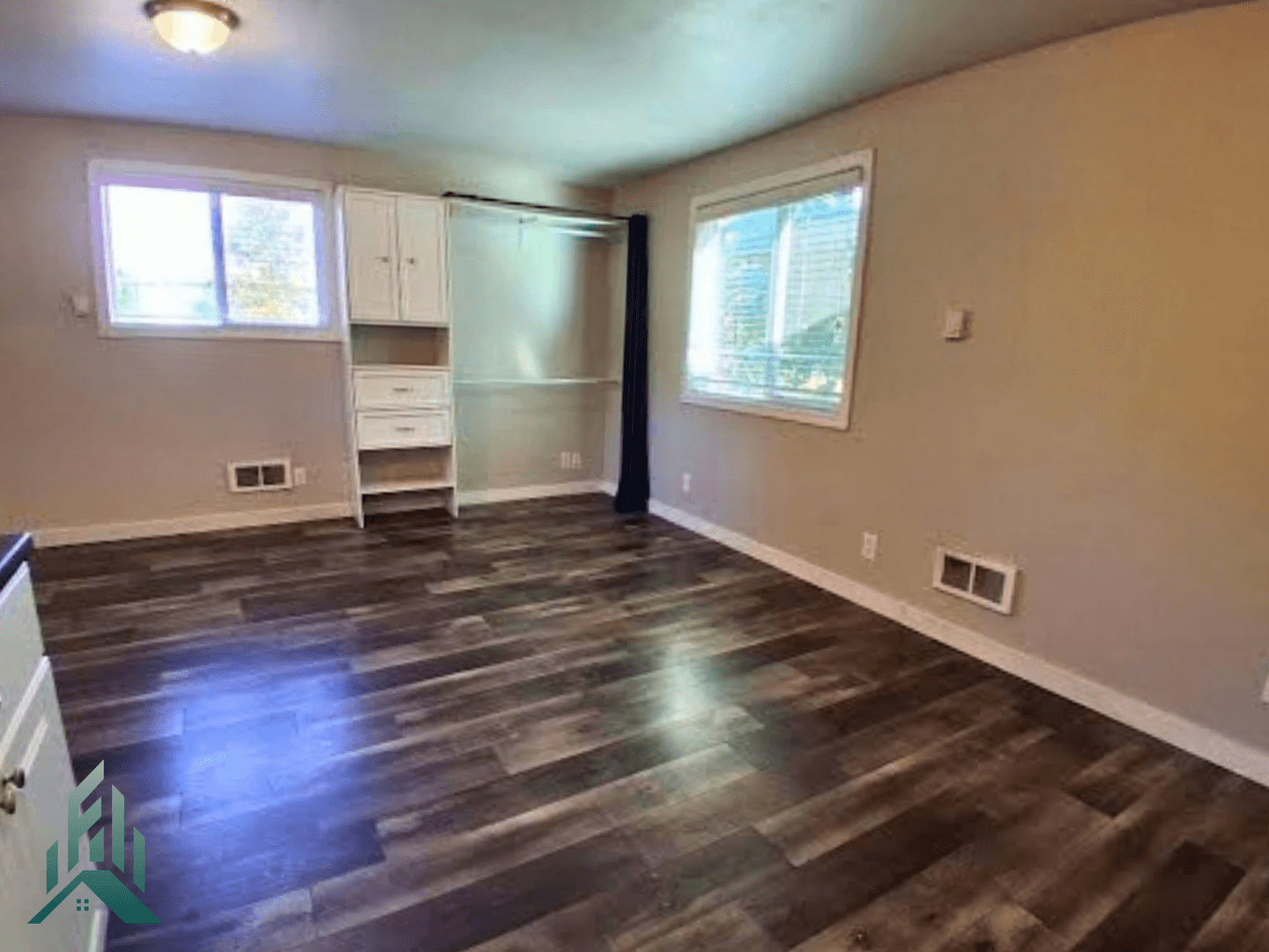 Corvallis Apartment: 640 Southeast Crystal Lake Drive