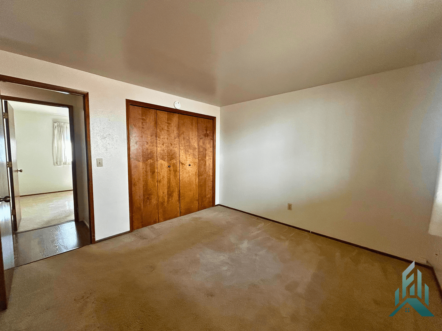 Philomath Apartment: 229-231 N 10th St.