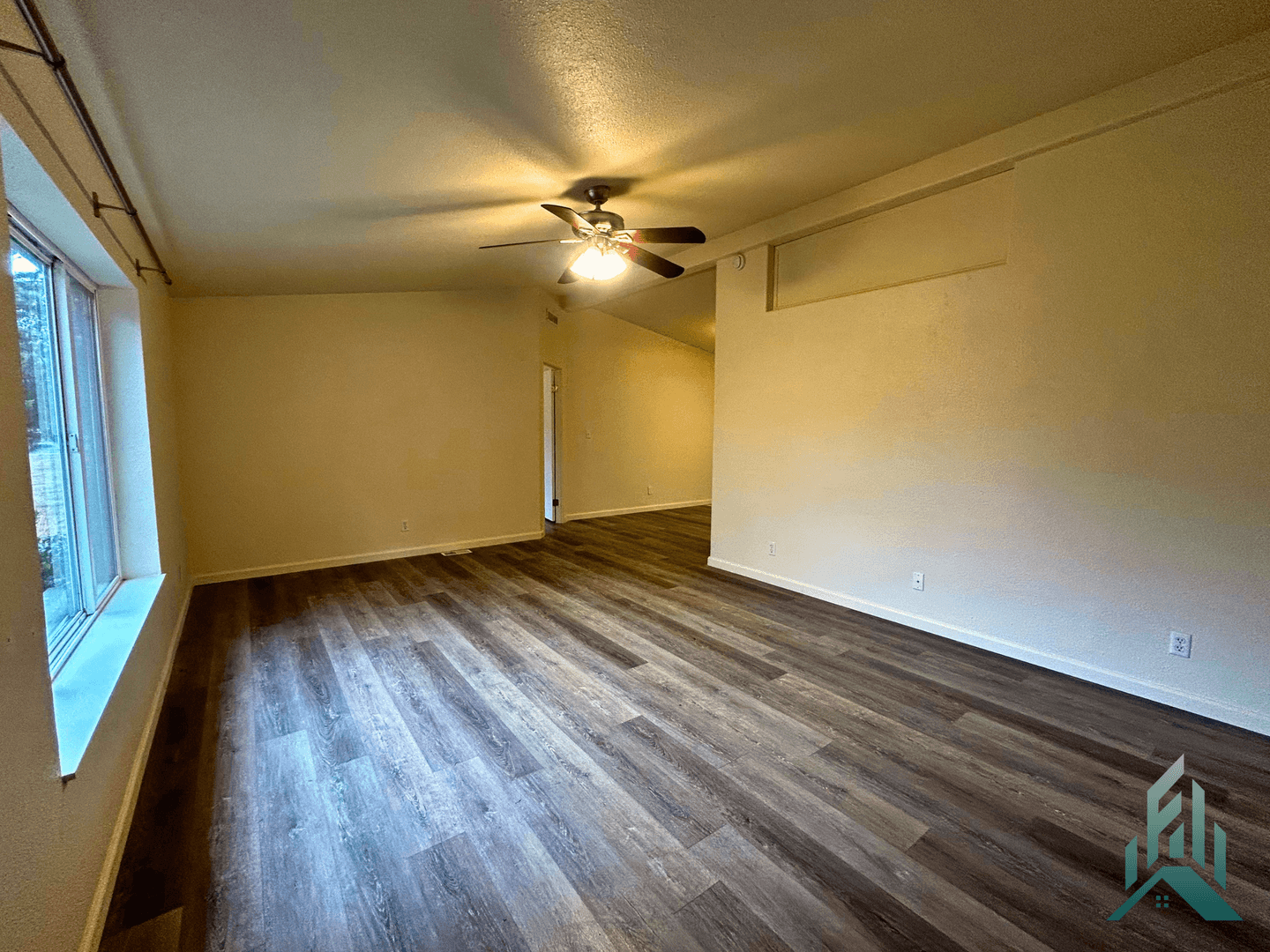 Corvallis Apartment: 640 Southeast Crystal Lake Drive