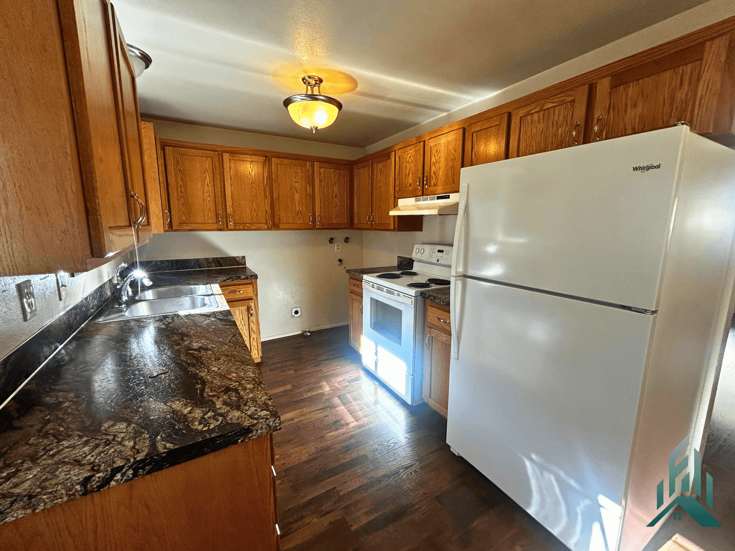 Philomath Apartment: 229-231 N 10th St.