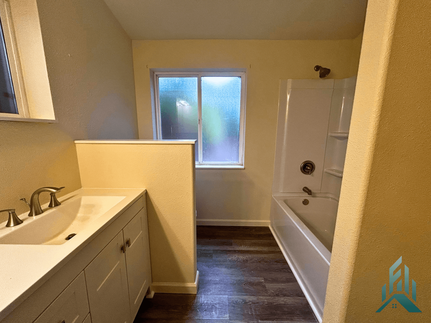 Corvallis Apartment: 640 SE Crystal Lake Drive