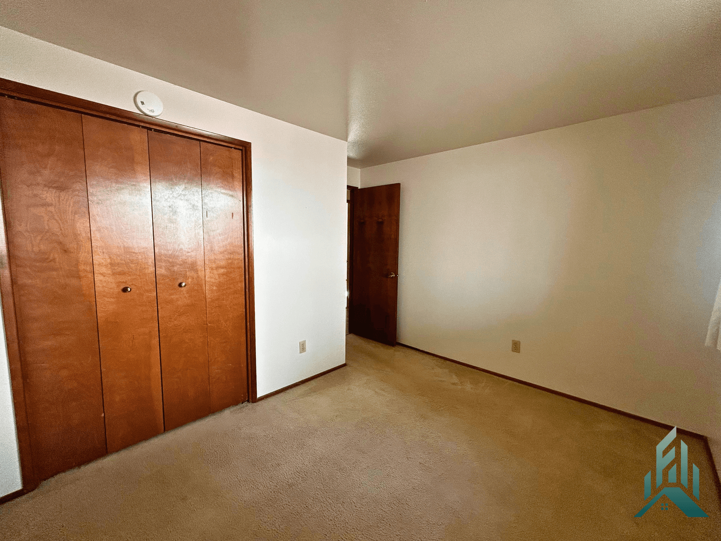 Philomath Apartment: 229-231 N 10th St.