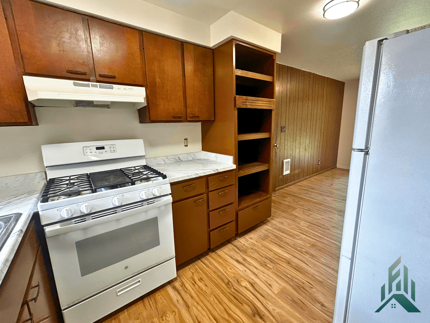 Albany House: 1309 31st Avenue SE