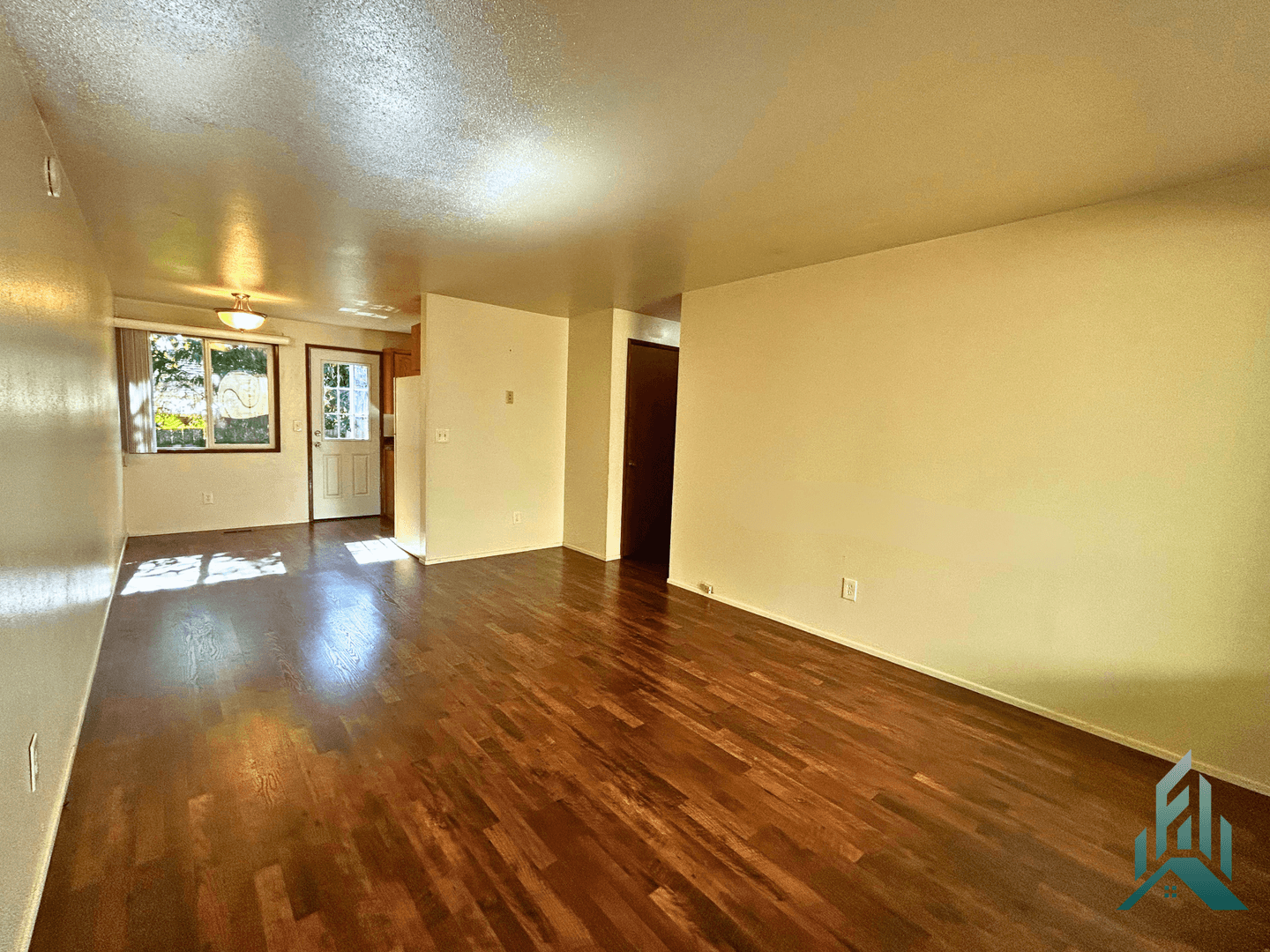 Philomath Apartment: 229-231 N 10th St.