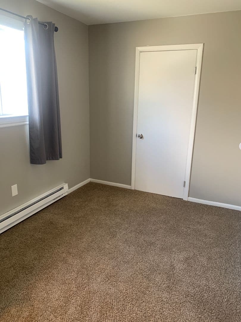 Allentown Apartment: 828 Sherman Street