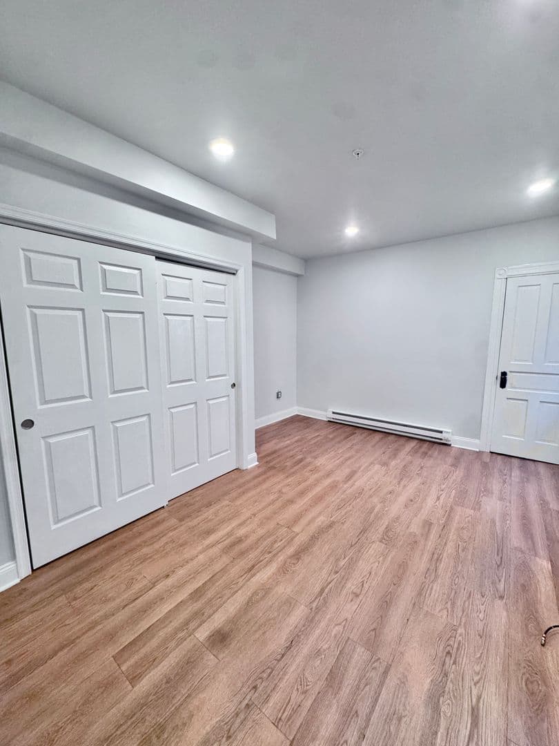 Allentown Apartment: 827-829 W Linden Street