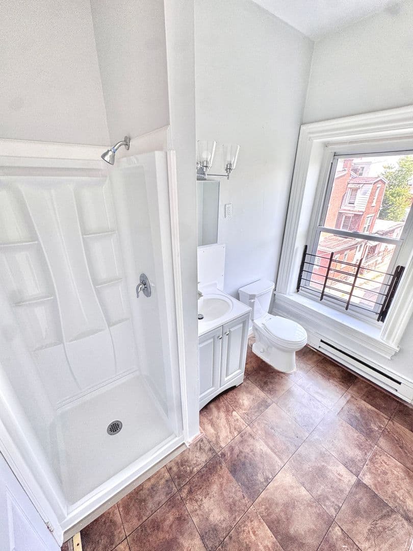 Allentown Apartment: 120-122 N 8th Street