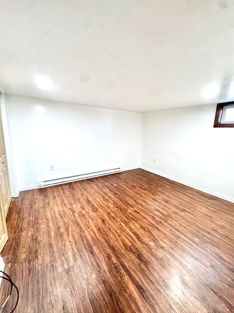 Easton Apartment: 1540 Liberty Street