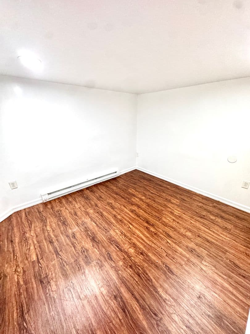 Easton Apartment: 1540 Liberty Street