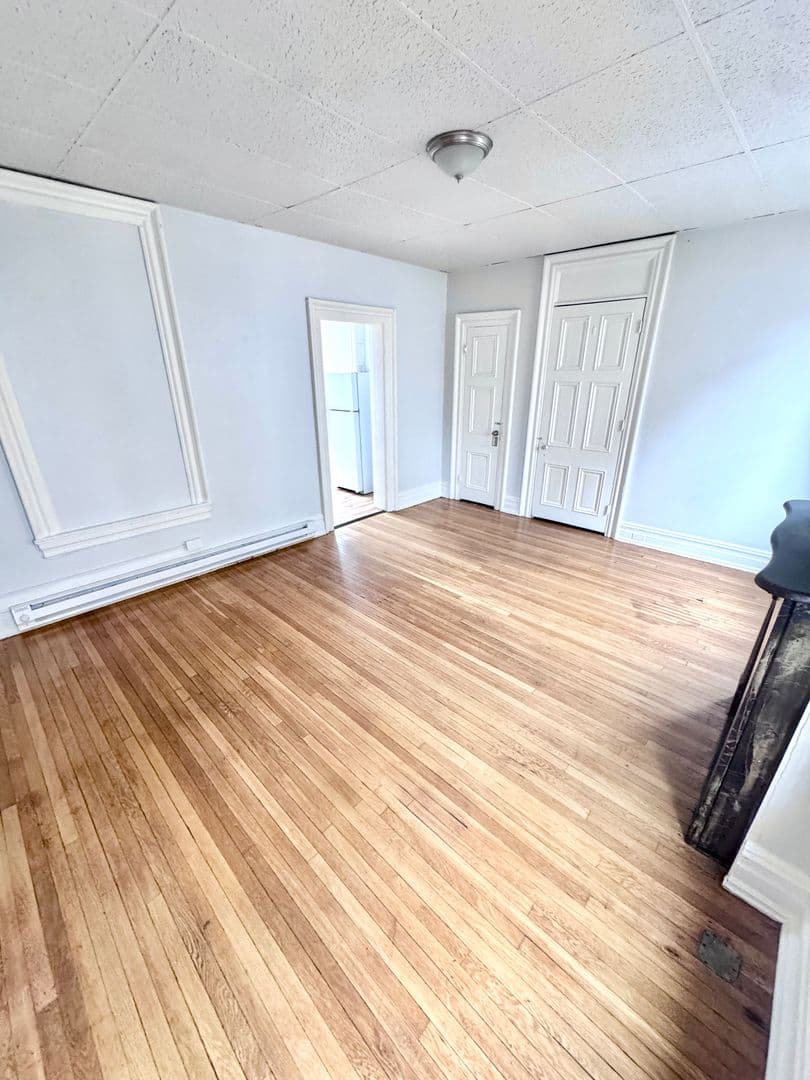 Allentown Apartment: 120-122 N 8th Street