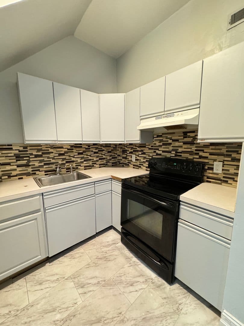Allentown Apartment: 41 North 11th Street