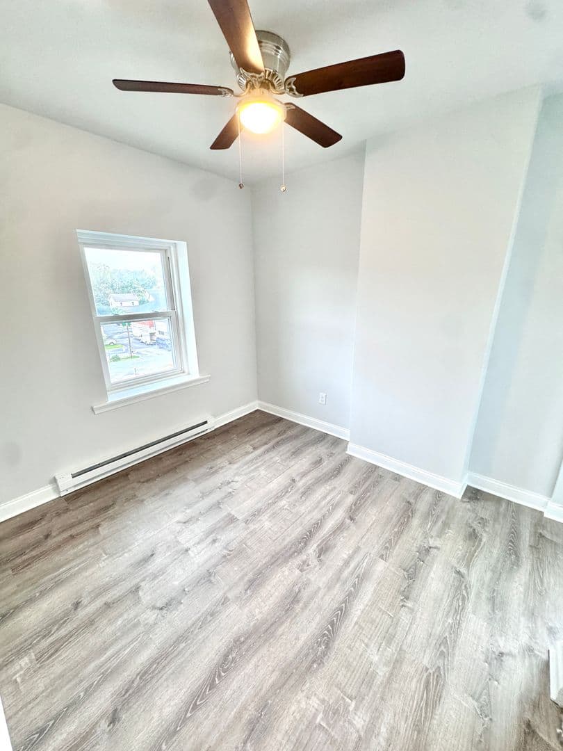 Walnutport Apartment: 103 E Main Street