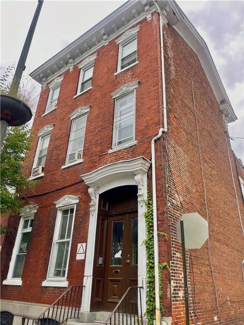Allentown Apartment: 120-122 N 8th Street
